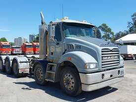 Mack CSMR - picture0' - Click to enlarge