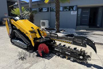   Eurotrac MTL1000 Mini Loader Trencher Pack