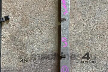 Horwood Bagshaw Clover Harvester - Qty Threscher Concave Bar Shim