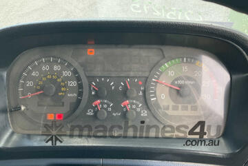 Hino 2008   FY 700 3241 Tipper