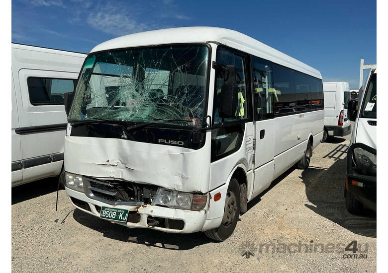 2015 Mitsubishi Fuso Rosa BE600 Passenger Bus