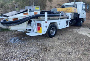 Nissan UD MK240 Truck?Mounted Concrete Line Pump