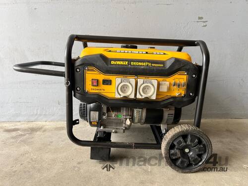 DeWalt DXGN6875i Portable Generator 6875 Starting Watts