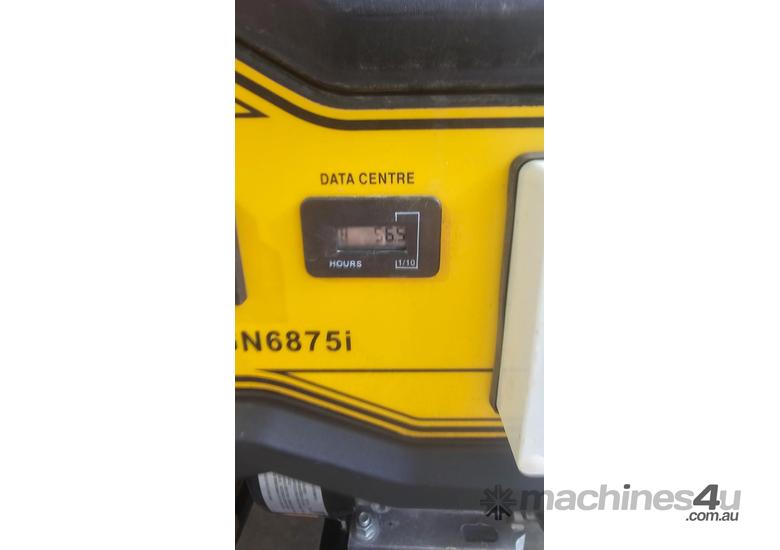 DeWalt DXGN6875i Portable Generator 6875 Starting Watts
