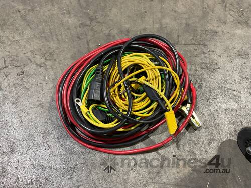 *UNRESERVED* Megger SVERKER780 Relay Test Kit