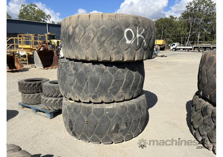 3 x Michelin 26.5R25 Tyres