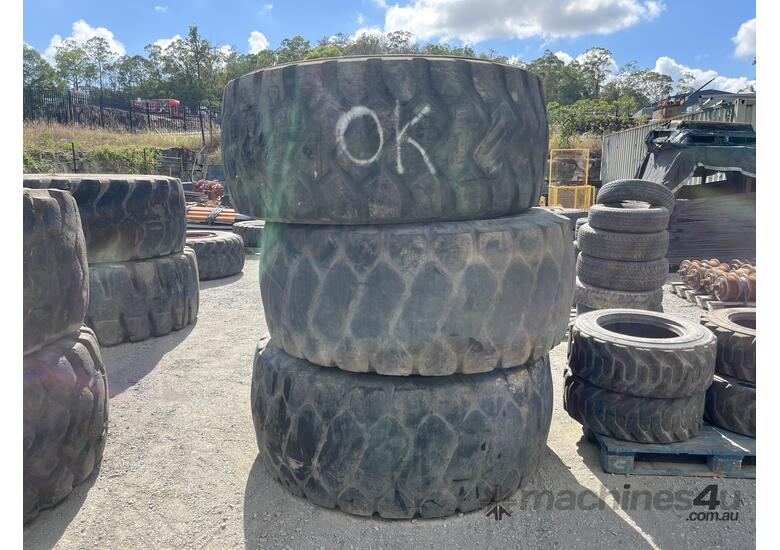 3 x Michelin 26.5R25 Tyres