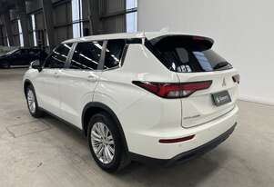 2021 Mitsubishi Outlander ES SUV (Petrol) (Auto)