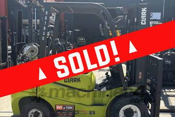 2016 2.5t Clarke GTS LPG Forklift