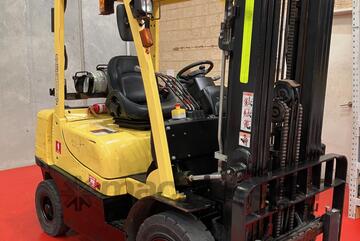 2013 HYSTER H2.5TX FORKLIFT 2.5T LPG / CONTAINER MAST / SIDESHIFT / 2,650 HRS