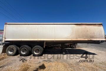 2023 RLB Tri Axle Tipper