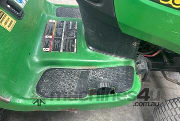 2013 John Deere D130 Ride On Mower