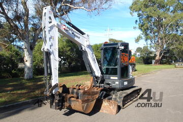 Bobcat E50 Excavator with Tilt Hitch