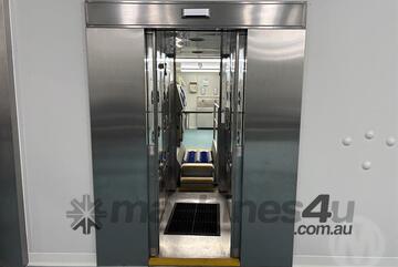 Xinje 2 Person Air Shower