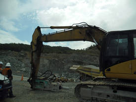 Caterpillar 322BL Wrecker - picture0' - Click to enlarge