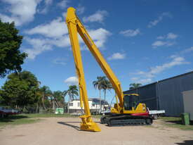 komatsu longreach pc-200 - picture0' - Click to enlarge