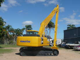 komatsu longreach pc-200 - picture2' - Click to enlarge