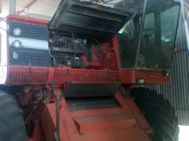 Massey 860 Harvester - picture1' - Click to enlarge
