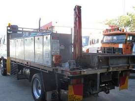 1998 MITSUBISHI FUSO FK Cab Chassis - picture1' - Click to enlarge