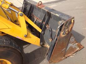 JCB 3CX Sitemaster Plus. Ex Government.  4x4  - picture2' - Click to enlarge