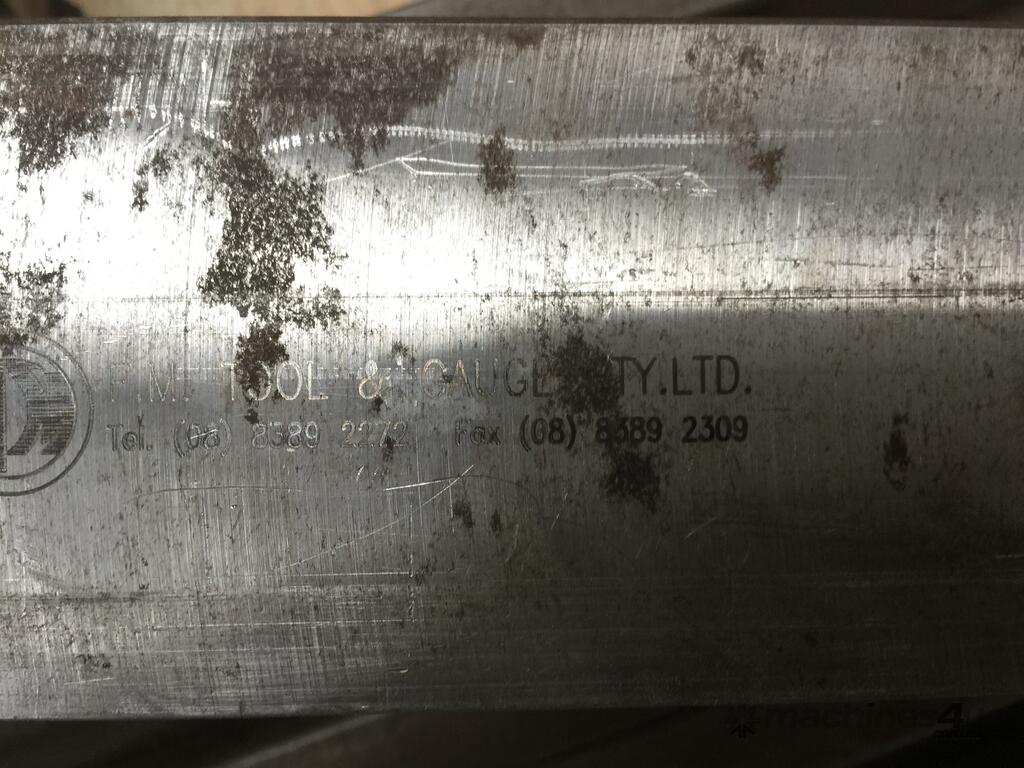 Used 2002 fm tool & gauge 22MM WIDE VEE RADUIS TOOLING 835mm long 1