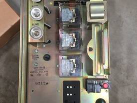 Honeywell R4138C Flame Safeguard Controls #P - picture0' - Click to enlarge