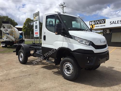 Iveco Daily 55 S17 Cab chassis Truck