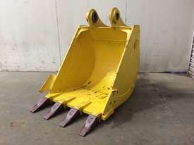 UNUSED 800MM DIGGING BUCKET TO SUIT 11-17T EXCAVATOR D901 - picture1' - Click to enlarge