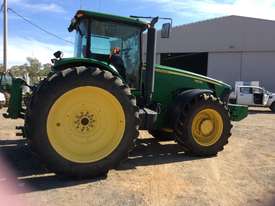 John Deere 8530 FWA/4WD Tractor - picture2' - Click to enlarge