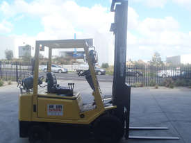 Hyster 2t Forklift - picture1' - Click to enlarge