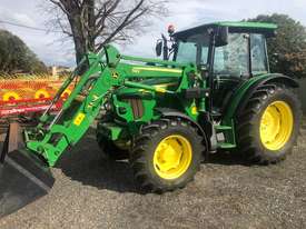 John Deere 5100R MFWD Premium Cab Utility Tractor - picture0' - Click to enlarge