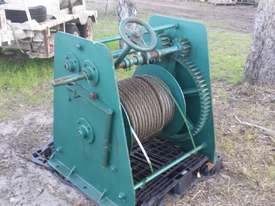 WINCH HAND OPP  - picture0' - Click to enlarge