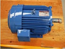 MITSUBISHI 3.7 KW  6 Pole Motor - picture0' - Click to enlarge