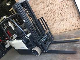Forklift CROWN SC4500 1.5ton 4.8m Container Mast Side Shift 3 Wheel    Great battery ! Tested - picture2' - Click to enlarge