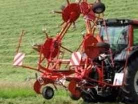 Lely 675 Rakes/Tedder Hay/Forage Equip - picture0' - Click to enlarge