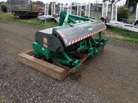 Toro SR72 Aerator Tillage Equip - picture0' - Click to enlarge
