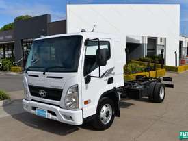 2019 Hyundai MIGHTY EX4 SUP CAB MWB Cab Chassis   - picture0' - Click to enlarge