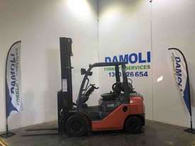 2.5 Tonne Toyota Forklift - picture0' - Click to enlarge