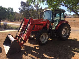 Massey Ferguson 4608 FWA/4WD Tractor - picture0' - Click to enlarge