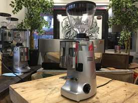 MAZZER KONY AUTOMATIC SILVER BRAND NEW ESPRESSO COFFEE GRINDER - picture1' - Click to enlarge