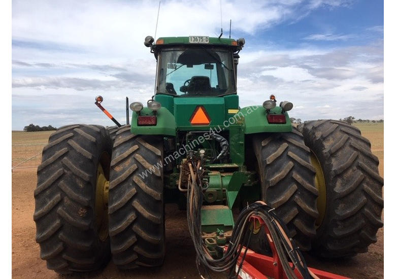 caption John Deere 9420 FWA/4WD Tractor