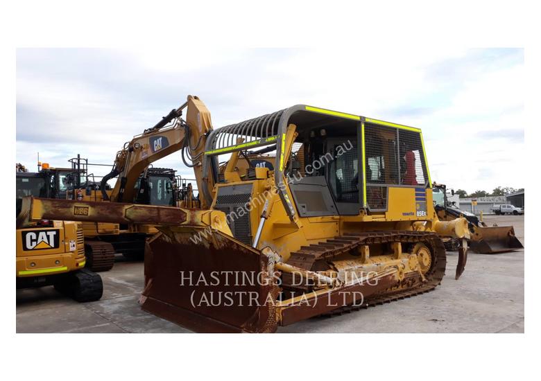 caption KOMATSU D85 Track Type Tractors