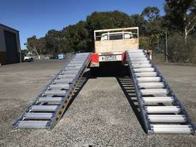 3.5M 4T 2 X HEAVY DUTY CRAWLER-TYPE MACHINERY LOADING RAMPS-JETA404535 $1,399.00 - picture2' - Click to enlarge