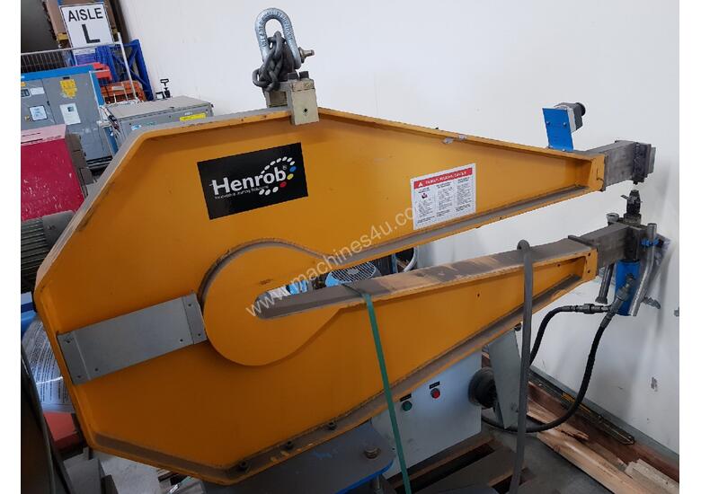Used henrob HENROB CFRAME HYDRAULIC SELFPIERCING RIVETING SYSTEM 1 2m