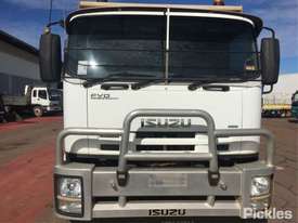 2013 Isuzu FVD1000 Long - picture1' - Click to enlarge