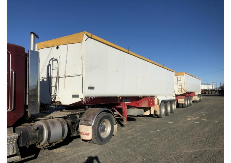 caption Rhino R/T Combination Tipper Trailer