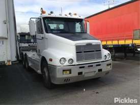 2001 Freightliner FLX Century Class S/T - picture0' - Click to enlarge