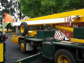 1985 P&H T180B TRUCK CRANE - picture2' - Click to enlarge