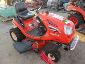 Kubota T2080AU - picture0' - Click to enlarge