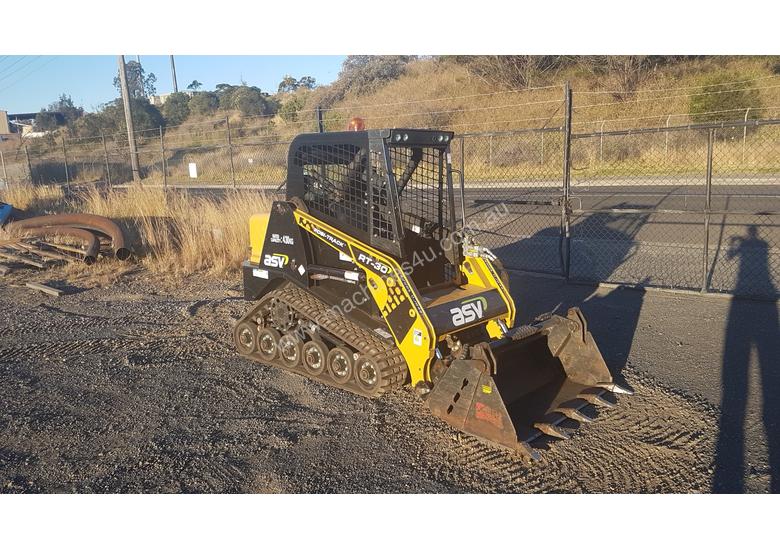 caption ASV RT-30 Positrack Loader - Immaculate Condition